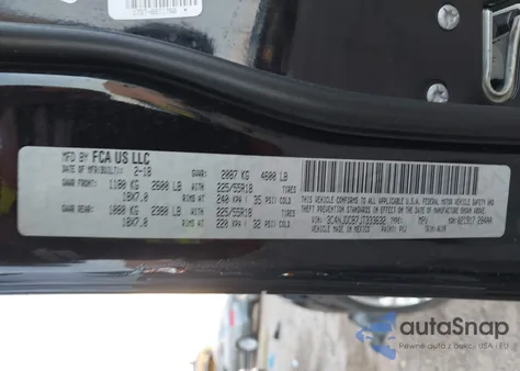 2018 Jeep Compass Limited 4X4 from USA, damaged, VIN 3C4NJDCB7JT333632